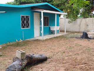 House For Sale in Ebony Vale, St. Catherine Jamaica | [2]