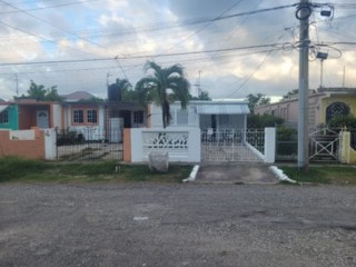 2 bed House For Sale in Spanish Town, St. Catherine, Jamaica