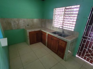 House For Rent in Hampton Green, St. Catherine Jamaica | [6]