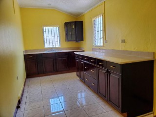 House For Rent in Kingston, Kingston / St. Andrew Jamaica | [3]