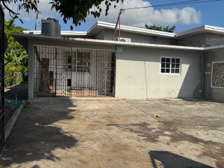 House For Rent in Off Molynes Road closer to Blvd, Kingston / St. Andrew Jamaica | [11]