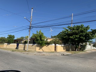 House For Sale in Edgewater, St. Catherine Jamaica | [3]