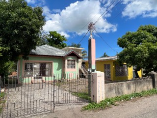 8 bed House For Sale in Old Harbour, St. Catherine, Jamaica