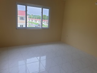 Townhouse For Rent in Industry Cove, Hanover Jamaica | [3]