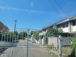 3 bed Townhouse For Sale in KINGSTON 8, Kingston / St. Andrew, Jamaica
