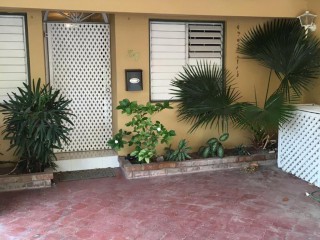 Townhouse For Rent in WATERWORKS, Kingston / St. Andrew Jamaica | [12]