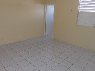 Apartment For Rent in Kingston 6, Kingston / St. Andrew Jamaica | [10]