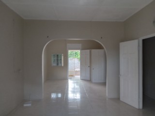 Flat For Rent in Vineyard Town, Kingston / St. Andrew Jamaica | [4]