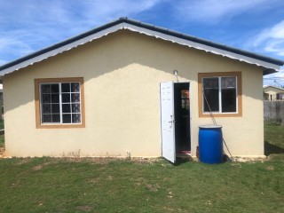 House For Rent in Coral Spring Village, Trelawny Jamaica | [8]