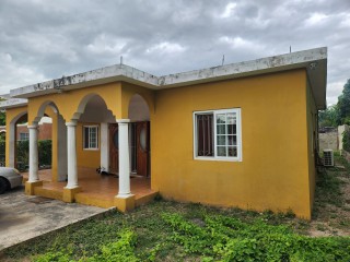 4 bed House For Sale in Kingston 10, Kingston / St. Andrew, Jamaica