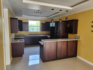 Apartment For Rent in Between Red Hills  Mannings Hill Roads, Kingston / St. Andrew Jamaica | [2]