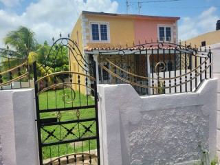 2 bed Townhouse For Sale in Ensom Acres, St. Catherine, Jamaica