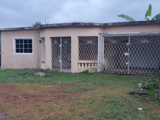 House For Sale in Marysfield Estate Kitson Town, St. Catherine Jamaica | [9]