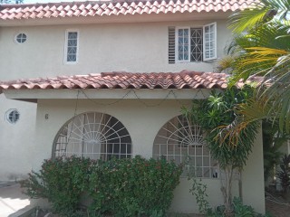 3 bed Townhouse For Rent in Dillisbury Meadows, Kingston / St. Andrew, Jamaica