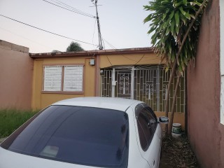 House For Sale in Eltham Park, St. Catherine Jamaica | [1]