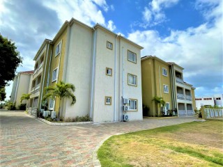 Apartment For Sale in KINGSTON 6, Kingston / St. Andrew Jamaica | [1]