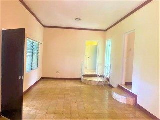 House For Rent in RED HILLS, Kingston / St. Andrew Jamaica | [1]