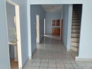 3 bed House For Sale in 7 West Greater Portmore, St. Catherine, Jamaica