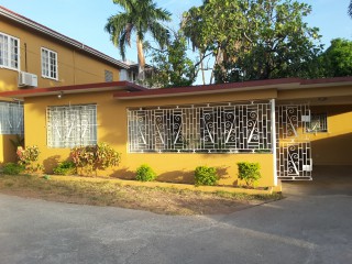 Flat For Rent in New Kingston Half Way Tree, Kingston / St. Andrew Jamaica | [8]