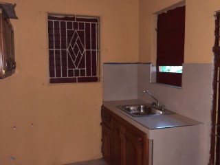 House For Sale in Linstead, St. Catherine Jamaica | [13]