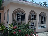 House For Sale in GOLDEN SPRING, Kingston / St. Andrew Jamaica | [1]