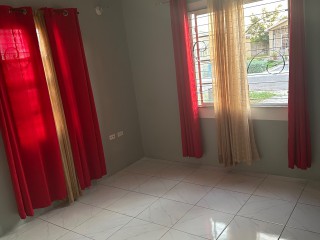 House For Rent in Phoenix Park Village, St. Catherine Jamaica | [5]