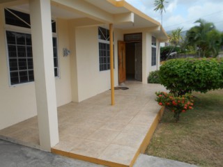 House For Rent in Roehampton Estate, Kingston / St. Andrew Jamaica | [1]