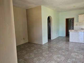 House For Rent in White Water Meadows, St. Catherine Jamaica | [6]