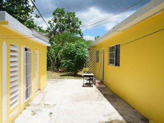 House For Sale in Santa Cruz, St. Elizabeth Jamaica | [10]