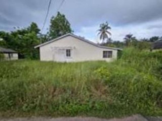 House For Sale in Tower Isle, St. Mary Jamaica | [1]