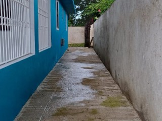 House For Rent in Ebony Vale, St. Catherine Jamaica | [9]