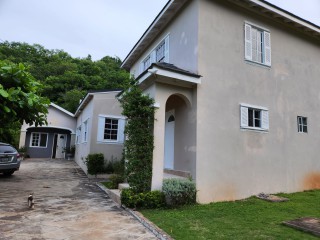 Townhouse For Rent in Belvedere, Kingston / St. Andrew Jamaica | [6]