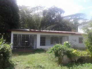 House For Sale in Linstead, St. Catherine Jamaica | [2]