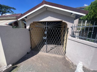 House For Rent in Kingston 8, Kingston / St. Andrew Jamaica | [8]