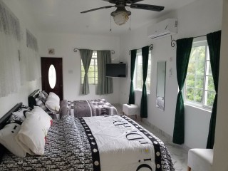 Flat For Rent in Clarendon Park, Clarendon Jamaica | [1]