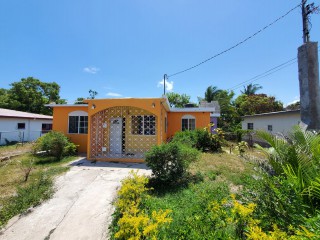 House For Sale in May Pen, Clarendon Jamaica | [14]