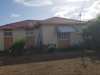 House For Sale in SOUTHAVEN, St. Thomas Jamaica | [2]