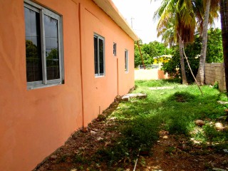 House For Sale in Spanish Town, St. Catherine Jamaica | [7]