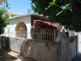 4 bed House For Sale in Greater Portmore, St. Catherine, Jamaica