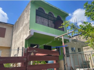 Townhouse For Sale in SPANISH TOWN, St. Catherine Jamaica | [1]