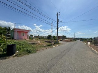 House For Sale in Freetown, Clarendon Jamaica | [1]