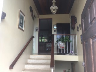 House For Sale in Golden Acres, Kingston / St. Andrew Jamaica | [11]