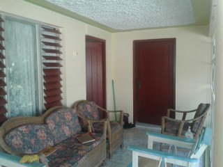 House For Sale in Linstead, St. Catherine Jamaica | [4]