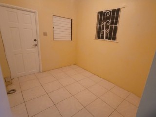 House For Rent in Kingston, Kingston / St. Andrew Jamaica | [4]