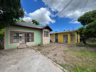 8 bed House For Sale in Old Harbour, St. Catherine, Jamaica