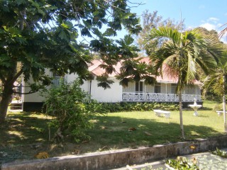 House For Sale in Duncans, Trelawny Jamaica | [10]