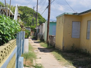 3 bed House For Sale in Caymanas Gardens, St. Catherine, Jamaica