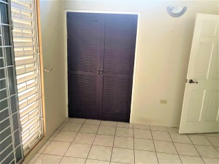 Townhouse For Rent in WATERWORKS, Kingston / St. Andrew Jamaica | [9]