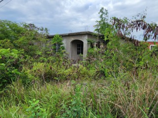 House For Sale in LONGVILLE PARK PHASE 3, Clarendon Jamaica | [4]