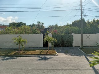 House For Sale in Harbour View, Kingston / St. Andrew Jamaica | [6]